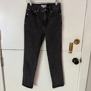 Madewell The Perfect Vintage Jean in faded black size 26